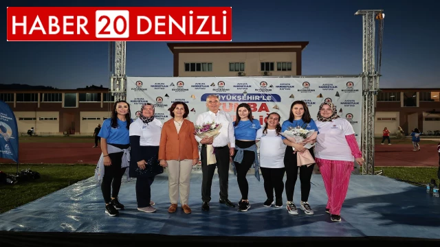 Denizlili kadınların zumba coşkusu