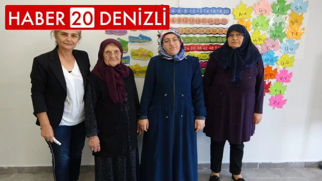 Denizli'de 79 yıl sonra gelen okuma-yazma sevinci