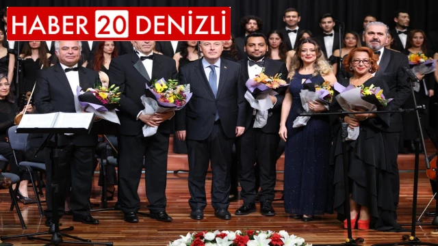 PAÜ’de ‘Cumhuriyetimizin 100. Yıl Konseri ve 100. Yıl Profesörleri’ etkinliği düzenlendi