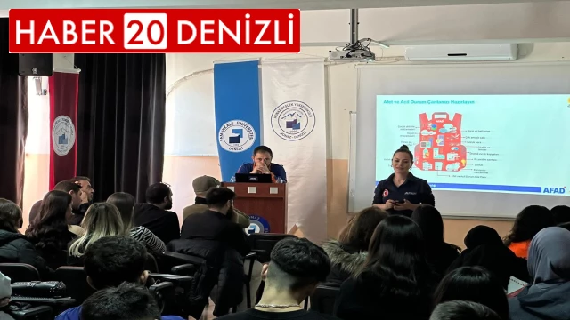 Üniversiteli gençlere afet durumunda yapılması gerekenler anlatıldı