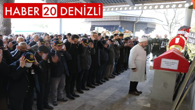 94 yaşındaki Kore Gazisi askeri törenle son yolculuğuna uğurlandı