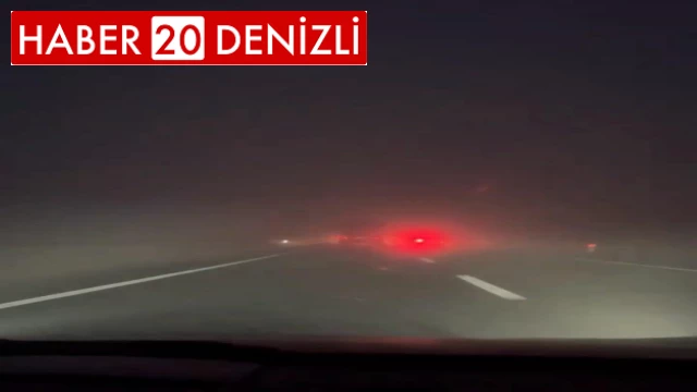 Denizli’de ilçeler arasındaki yollarda meydana gelen yoğun sis trafiğe olumsuz etkiledi