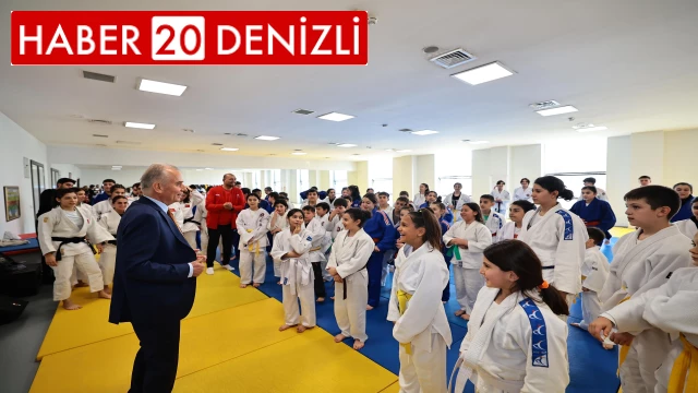 Başkan Zolan geleceğin yetenekleri ile buluştu