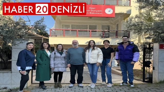 Yaşlı bakımı öğrencileri için huzurevi sakinleriyle buluştular