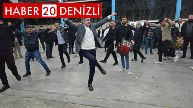 Başkan Adayı Başer, askere gidecek gençle zeybek oynadı