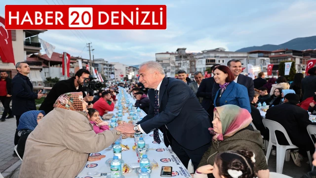 Denizli Büyükşehirin iftar sofrası Bağbaşı’nda kuruldu