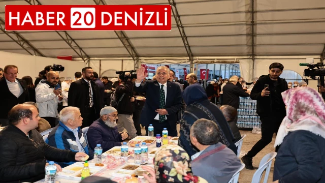 Denizli’de gelenek yine değişmedi