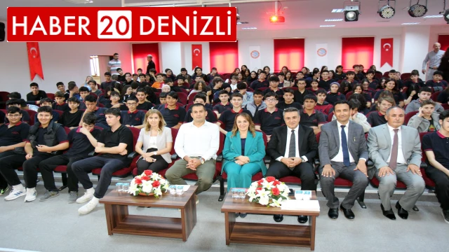 Denizli'de 200 lise öğrencisine ilk yardım eğitimi verildi