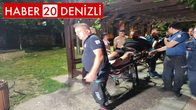 Kızların kavgasını ayırmak isterken yaralandı