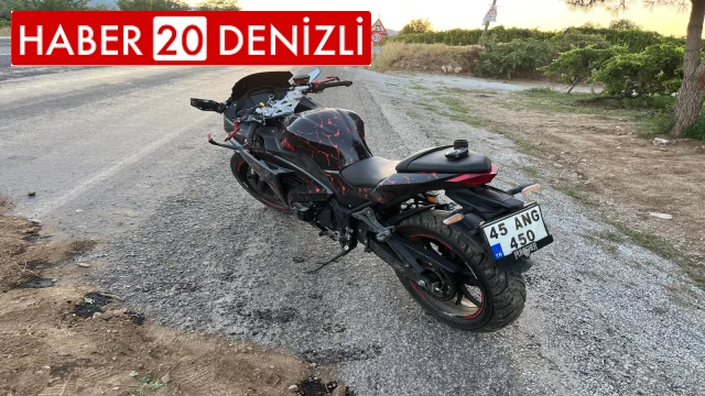 Denizli'de motosiklet şarampole devrildi; 2 yaralı