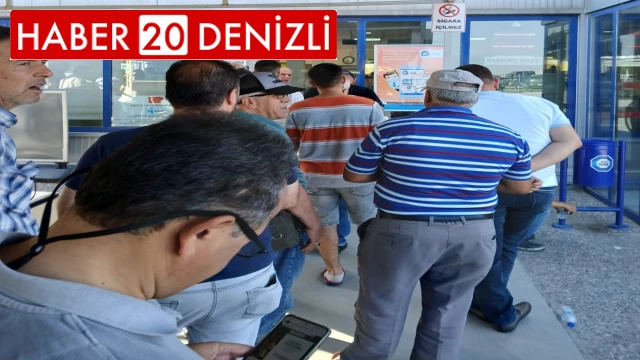 Hizmet verilemeyince uzun kuyruklar oluştu