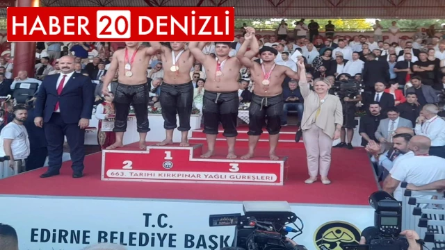 Merkezefendi’nin sporcusu tarihi Kırkpınar güreşlerinden dereceyle döndü