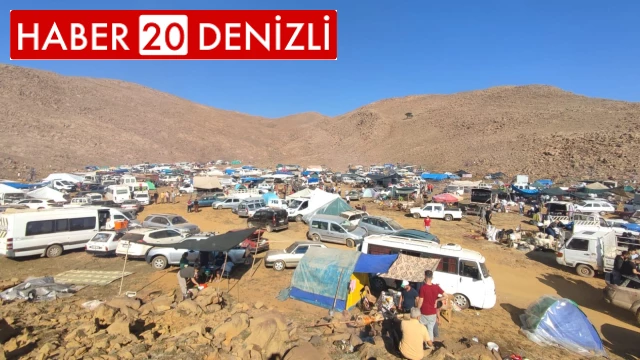 Binlerce Yörük 7 asırlık geleneği Sanrıdas Dağının 2300 rakımlı zirvesinde yaşattı