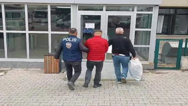 28 YILLA ARANAN YAĞMACI YAKALANDI