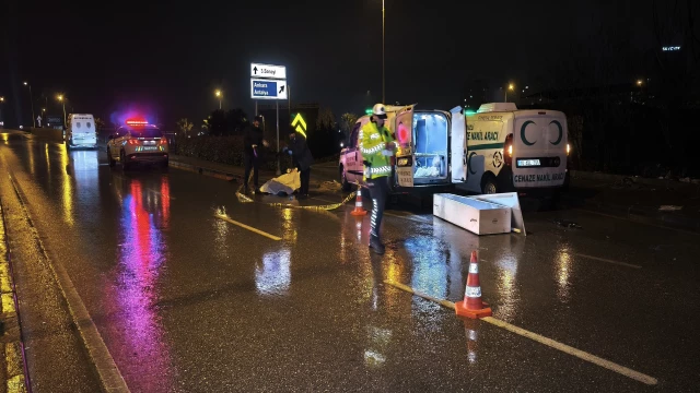 ALKOLLÜ SÜRÜCÜ, YOLUN KARŞISINA GEÇMEK İSTEYEN ADAMI HAYATTAN KOPARTTI