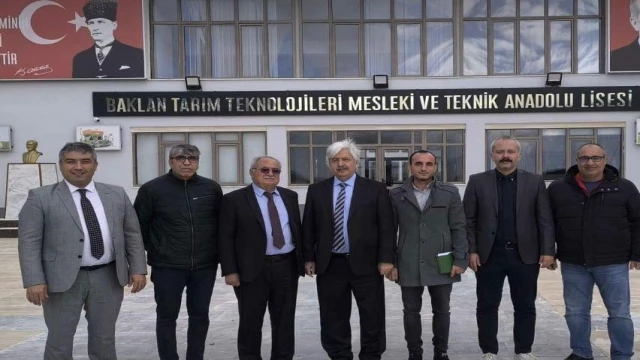 TARIM TEKNOLOJİLERİ LİSESİ İLÇE TARIMINA UMUT OLDU