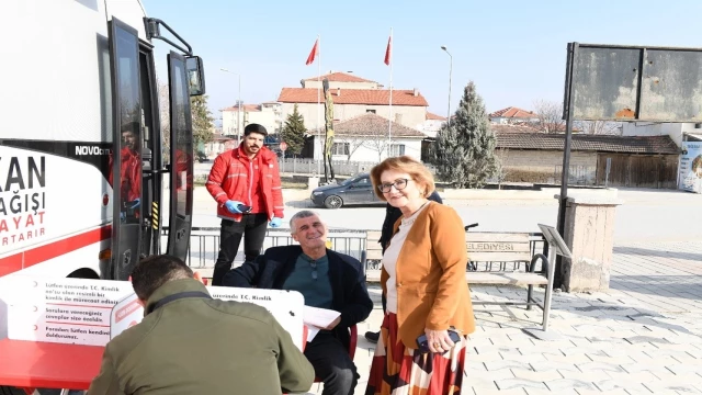 Bozkurt Belediyesinden Kızılay’a kan bağışı