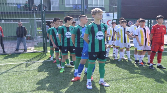 Denizlispor'un 14 yaşındaki futbolcusu Utku Berk, U14 Milli Takım seçmelerine katılacak