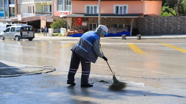 Çameli’nde Kurban Bayramı temizliği başladı