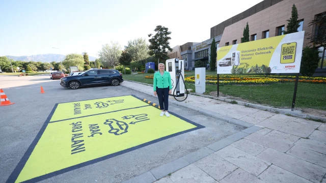 MERKEZEFENDİ’DE ELEKTRİKLİ ARAÇLAR İÇİN YENİ DÖNEM BAŞLADI