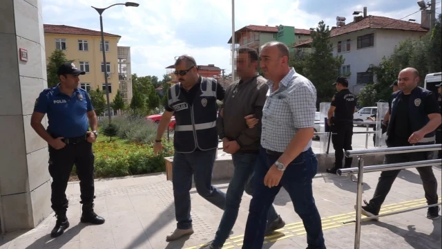 Denizlili baba oğlu öldüren sanı indirim uygulanmadan 2 kez müebbette çarptırıldı