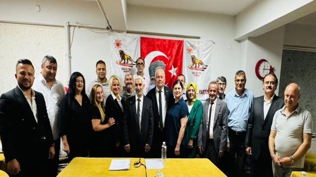 Güçlü Yol Partisi siyasi yolculuğuna Denizli’den başladı