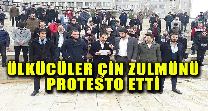 ÜLKÜCÜLER ÇİN ZULMÜNÜ PROTESTO ETTİ