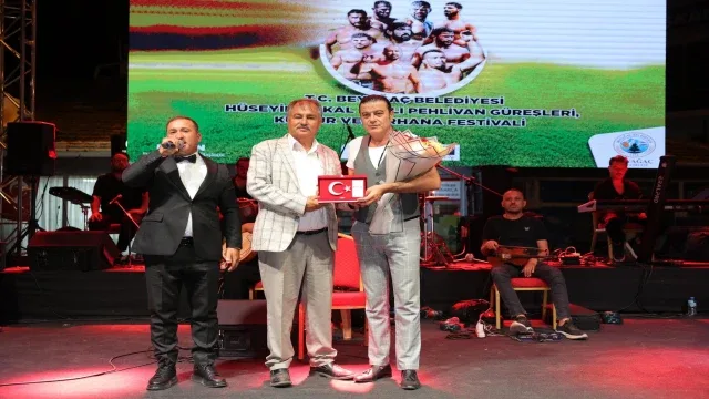Başkan Bütün; "Belediye bütçesine dokunmadan Beyağaç'ta dillere destek bir festival yaptık"