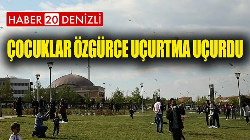Çocuklar Özgürce Uçurtma Uçurdu