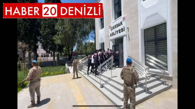 Uyuşturucu operasyonunda yakalanan 14 şüpheli adliyeye sevk edildi