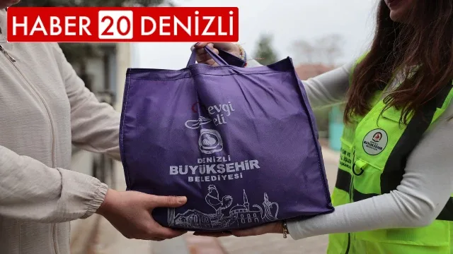 Denizli’de ihtiyaç sahiplerine 30 bin adet gıda paketi dağıtıldı
