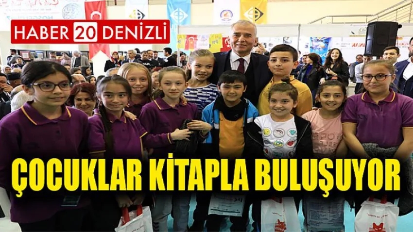 Çocuklar kitapla buluşuyor