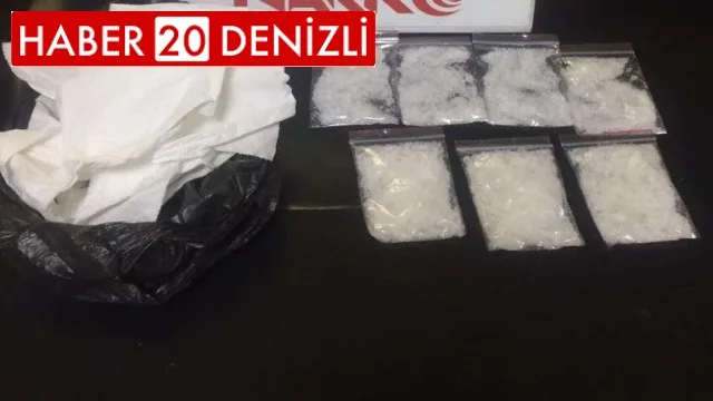 Uyuşturucu ticaretine karışan 14 şüpheli tutuklandı