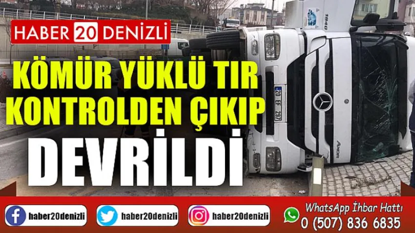 Kömür yüklü tır kontrolden çıkıp devrildi