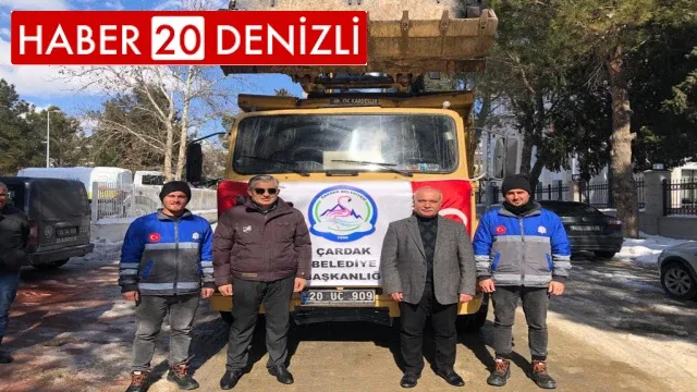 Çardak belediyesinden yardım araçları yola çıktı