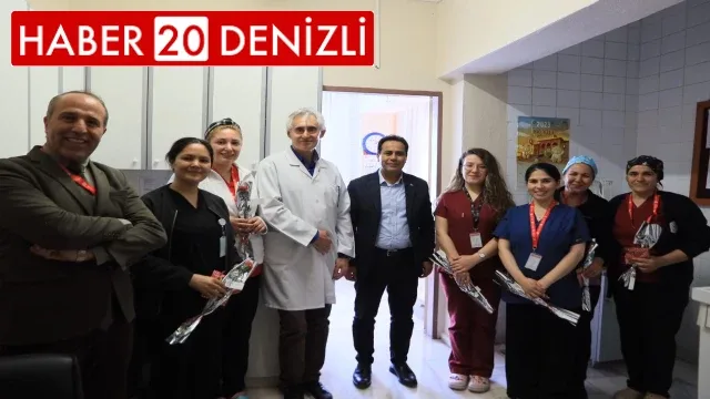 Başkan Sağınç''Sağlığımızı emanet ettiğimiz, Gece gündüz demeden çalışan, hastalarının yanında olan tüm sağlık çalışanlarımıza sonsuz teşekkürler. İyi ki varsınız.''