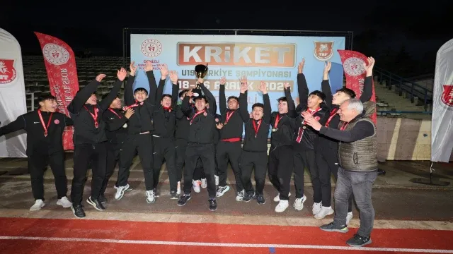Kriket Türkiye Şampiyonası Heyecanı Denizli'de Yaşandı