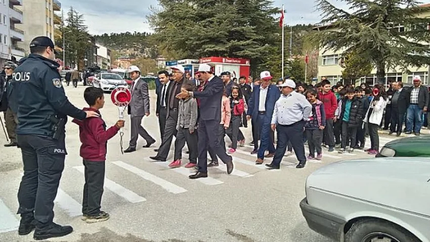 Çameli'de Trafik Haftası Programı Düzenlendi