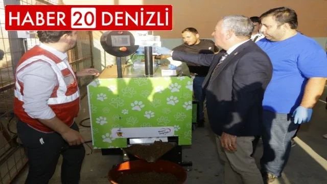 Honaz Belediyesi can dostları için mama üretiyor