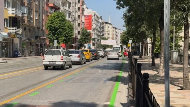 Denizli Büyükşehrin ‘Otobüs Yolu’ projesi tartışmalarla başladı