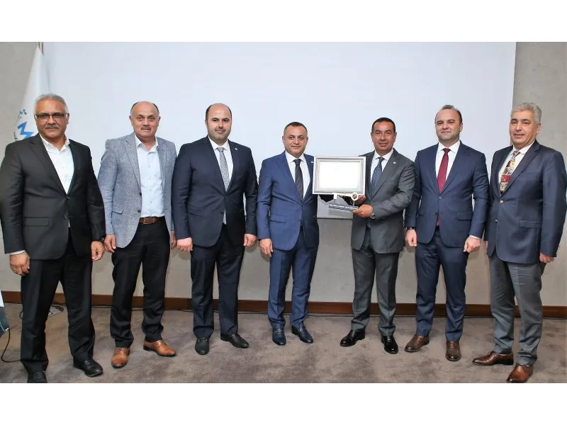 MAKSİAD Başkanı Sarı: “Yerli ve milli makinalaşmayı sağlayarak Türkiye’ye olan borcumuzu ödemek istiyoruz”