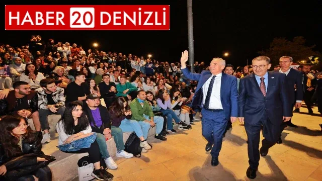 Büyükşehir’den PAÜ’de 90’lar Konseri