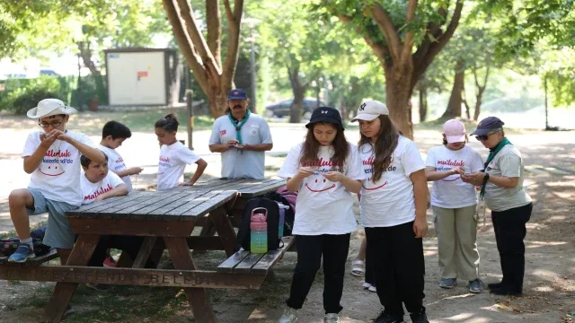 Merkezefendi’de Gençlere İzcilik ve Yaşam Becerileri Eğitimi