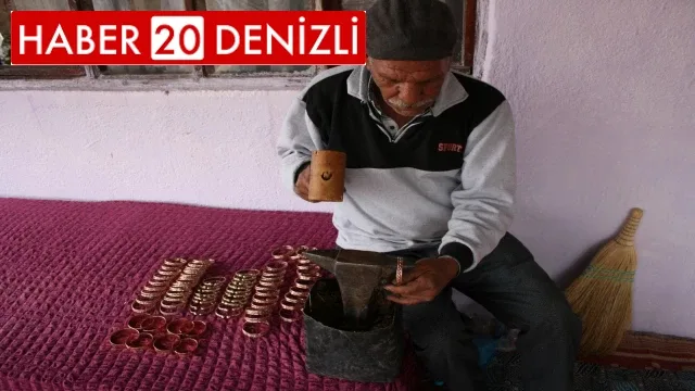 10 yaşında başladığı mesleği 67 yıldır yapıyor