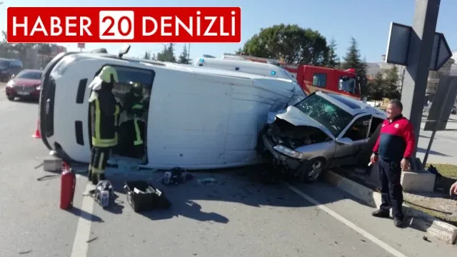Aynı yöne giden minibüs otomobille çarpıştı: 2 yaralı