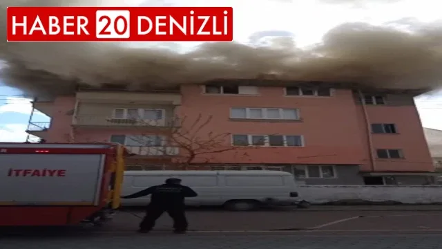 Çatısını alevlerin kapladığı binada korku dolu anlar yaşandı