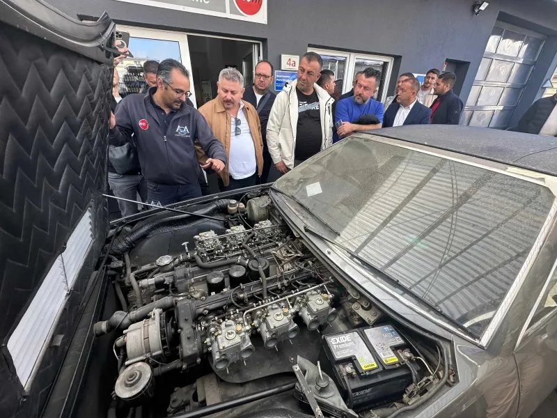 DTO heyeti, Almanya Otomotiv Fuarında incelemelerde bulundu
