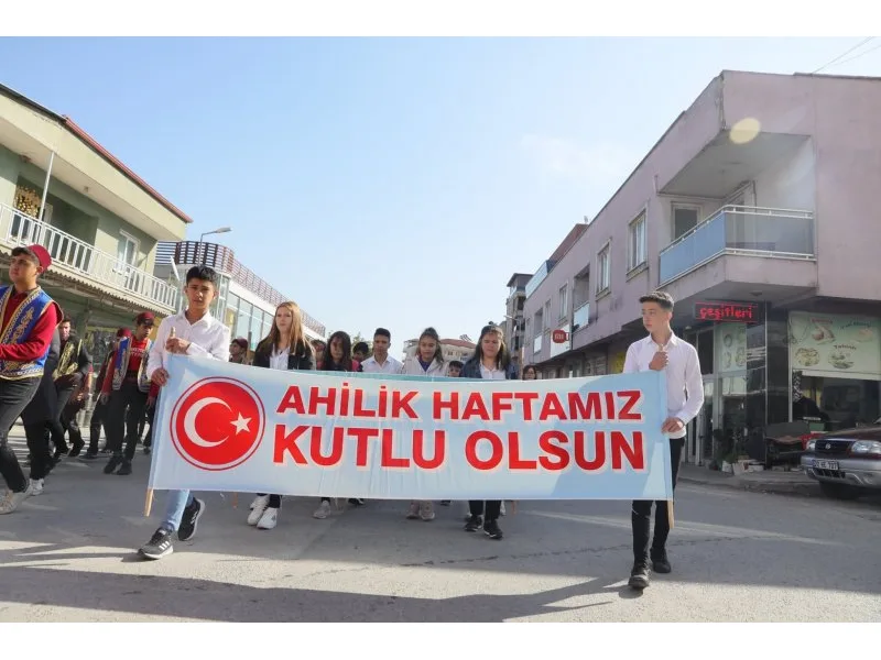 Kale Belediye Başkanı Mehmet Salih Sağınç Ahilik Haftası Proğramına Katıldı