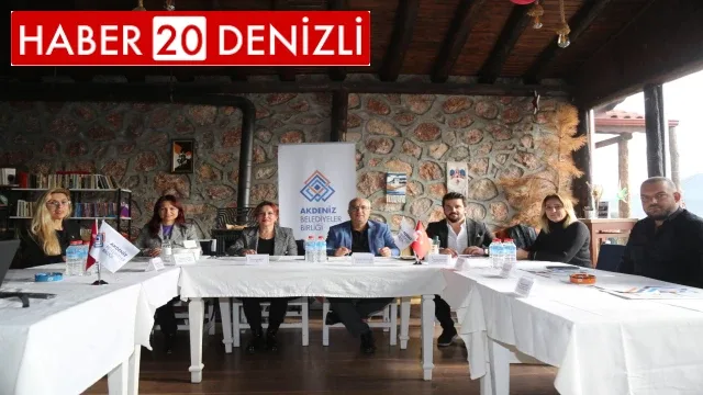 Akdeniz Belediyeler Birliği yuvarlak masa toplantısı Çameli'nde yapıldı