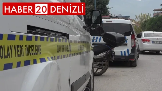 Kardeşini karnından bıçakladı
